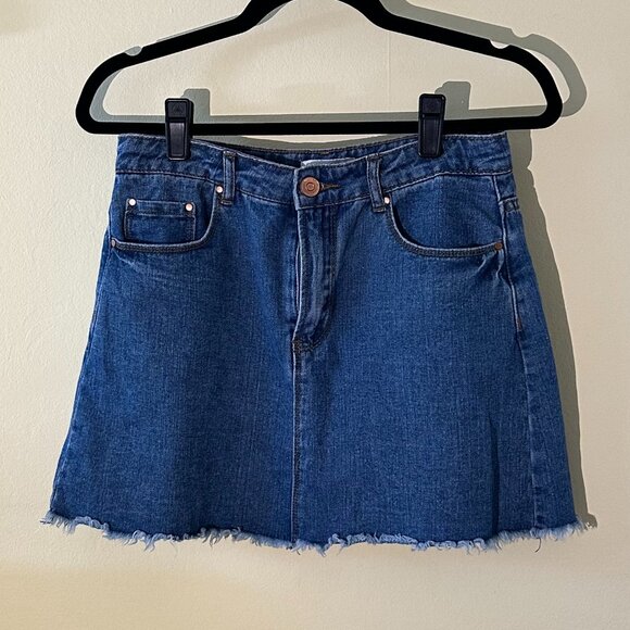 Forever 21 Women's Jean Skirt, size 27 - Picture 1 of 4